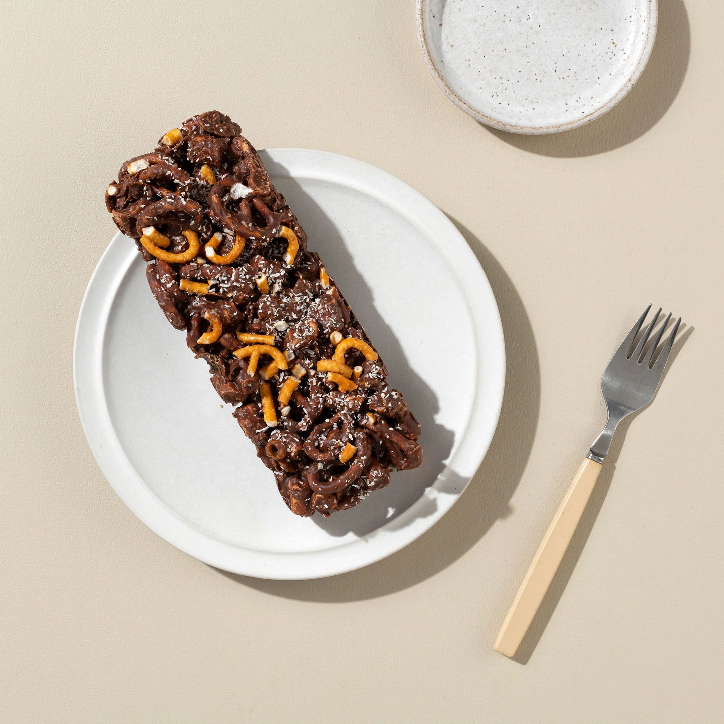 Milk Chocolate Pretzel & Praline Rocky Road